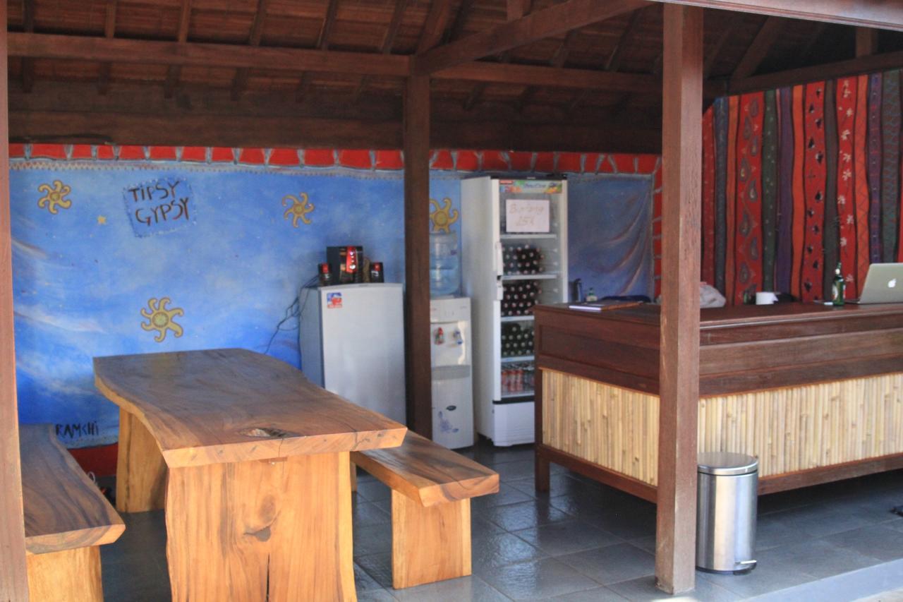 The Tipsy Gypsy Hostel Canggu Exteriér fotografie